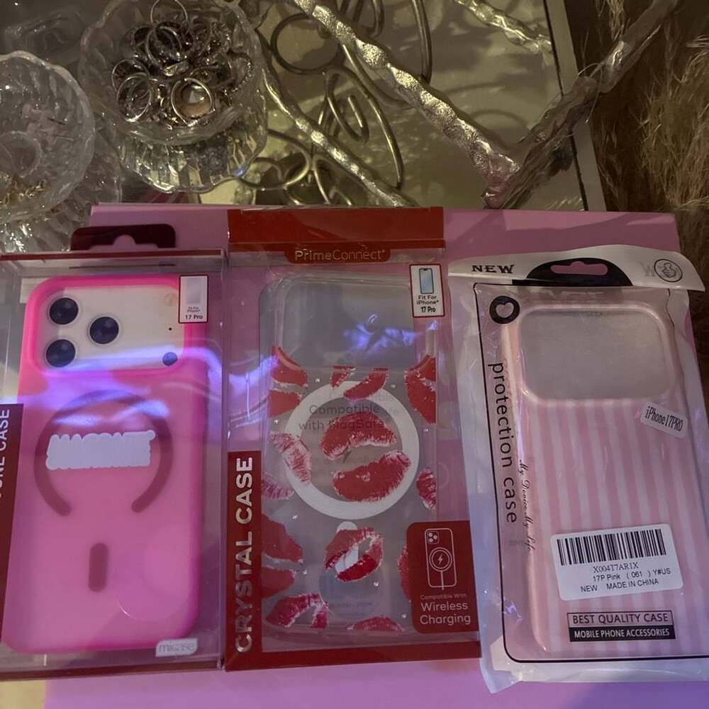 iPhone 17 Pro MagSafe Crystal Case and Silicone Case Bundle